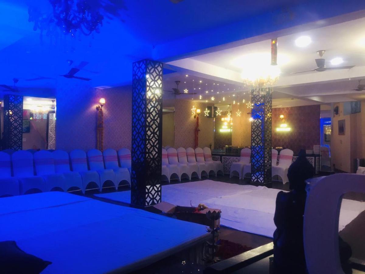 Anand Bhawan Hotel New Delhi Exterior foto