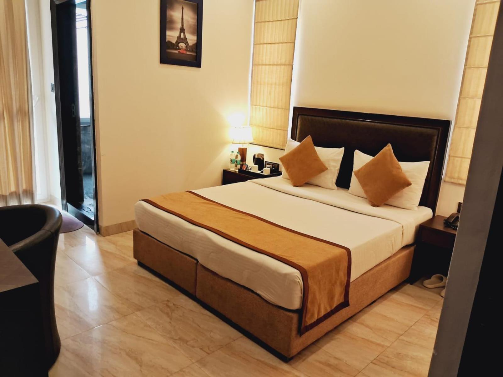 Anand Bhawan Hotel New Delhi Exterior foto