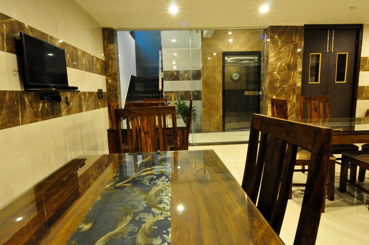 Anand Bhawan Hotel New Delhi Exterior foto