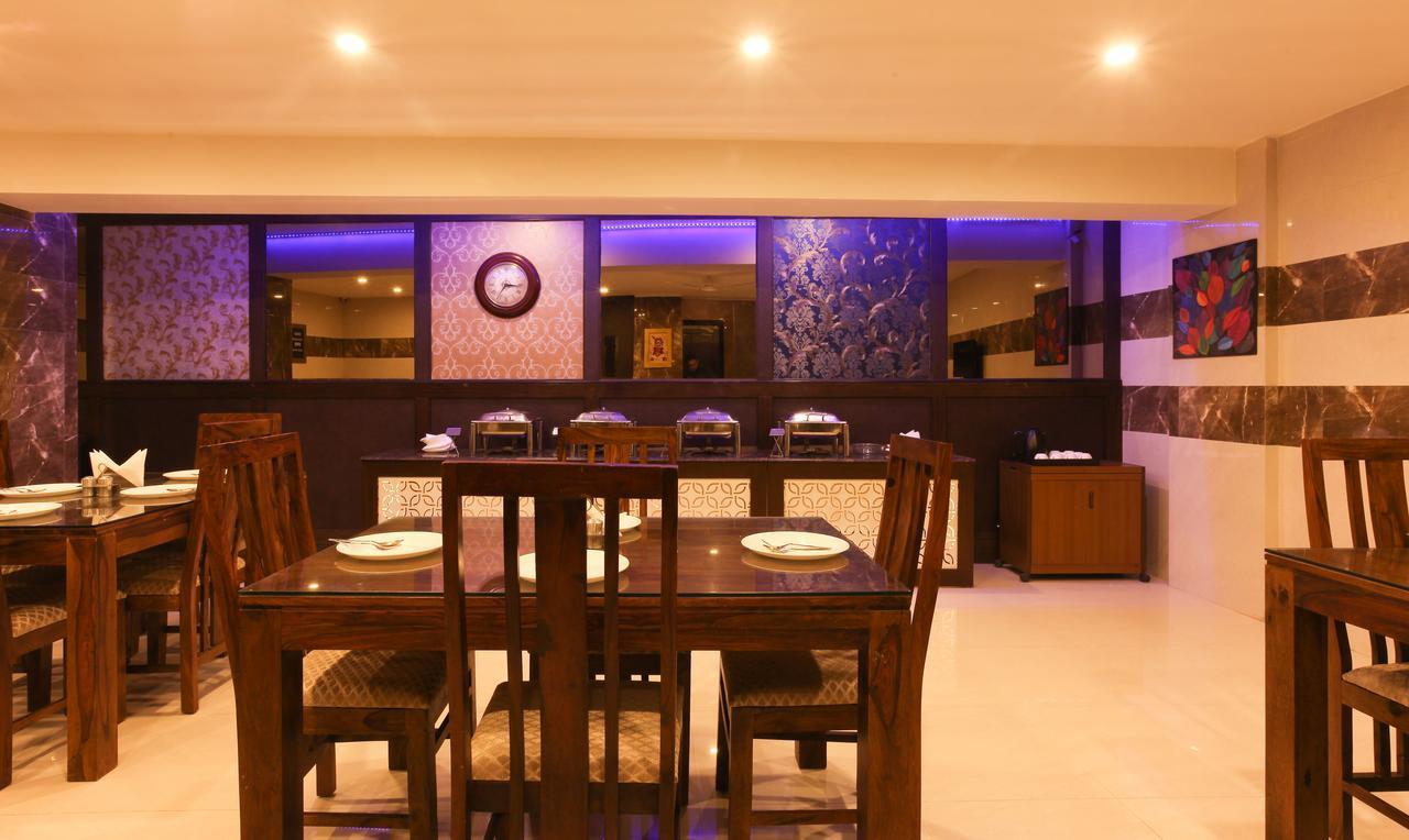 Anand Bhawan Hotel New Delhi Exterior foto